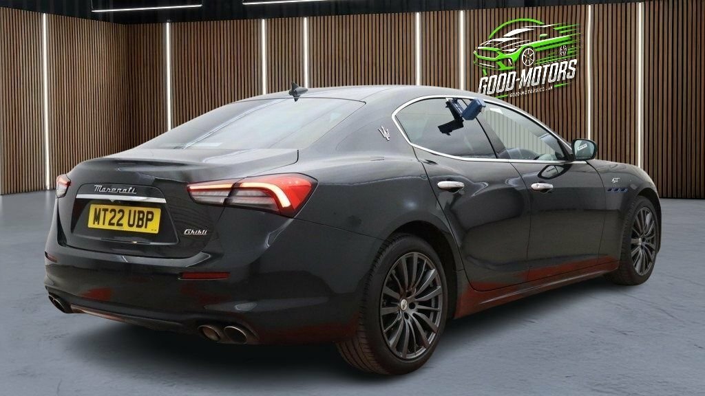 Maserati Ghibli 2L Gt Black #4