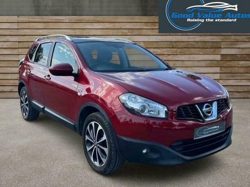 Nissan Qashqai+2 1.5 Dci N-tec 2Wd Red