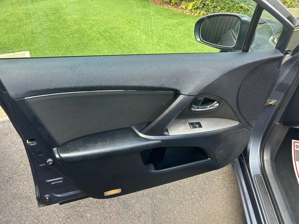 Toyota Avensis T2 Silver #7
