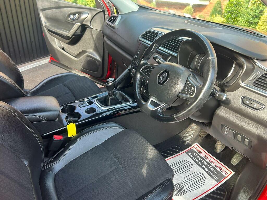 Renault Kadjar 1.2 Tce Dynamique S Nav Euro 6 Ss Red #2