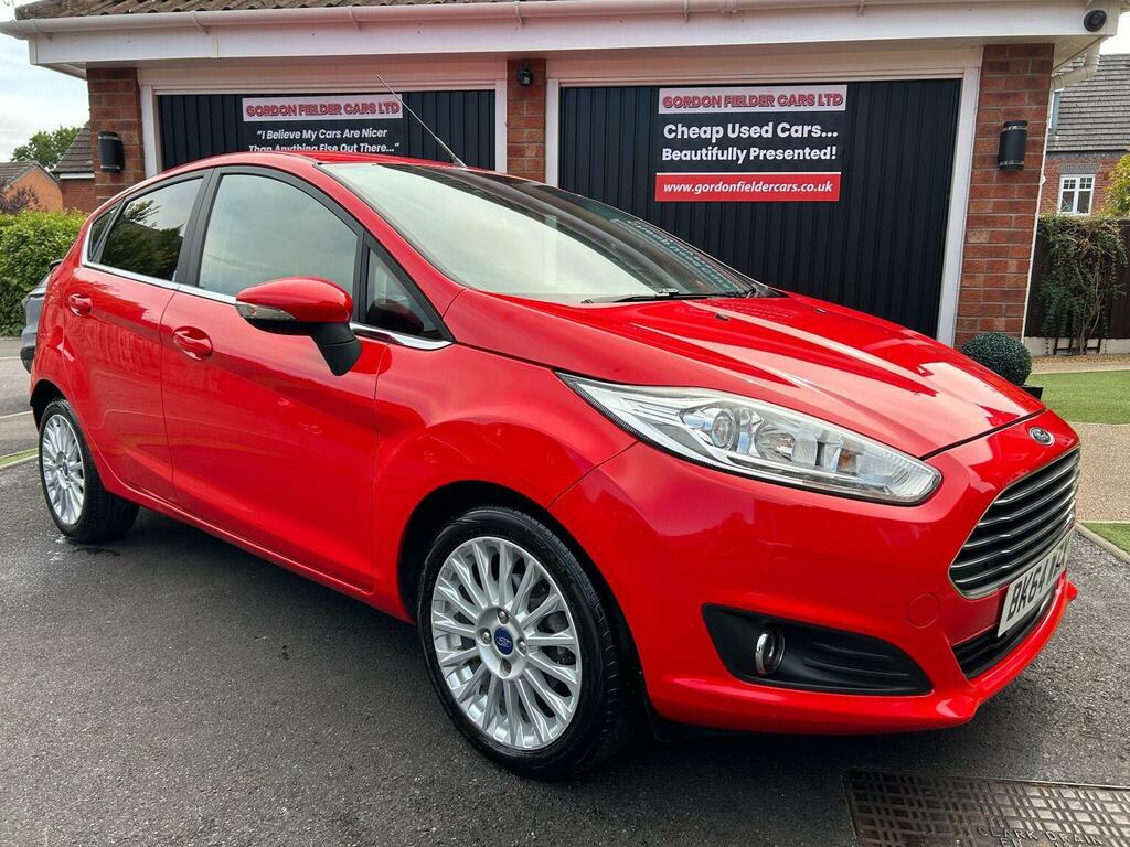 Ford Fiesta 1.0T Ecoboost Titanium Euro 5 Ss Red