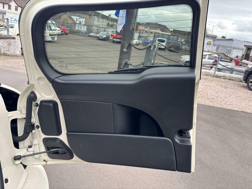 Mini Clubman 1.5 Cooper Estate 6Dr Euro 6 S S Silver #76