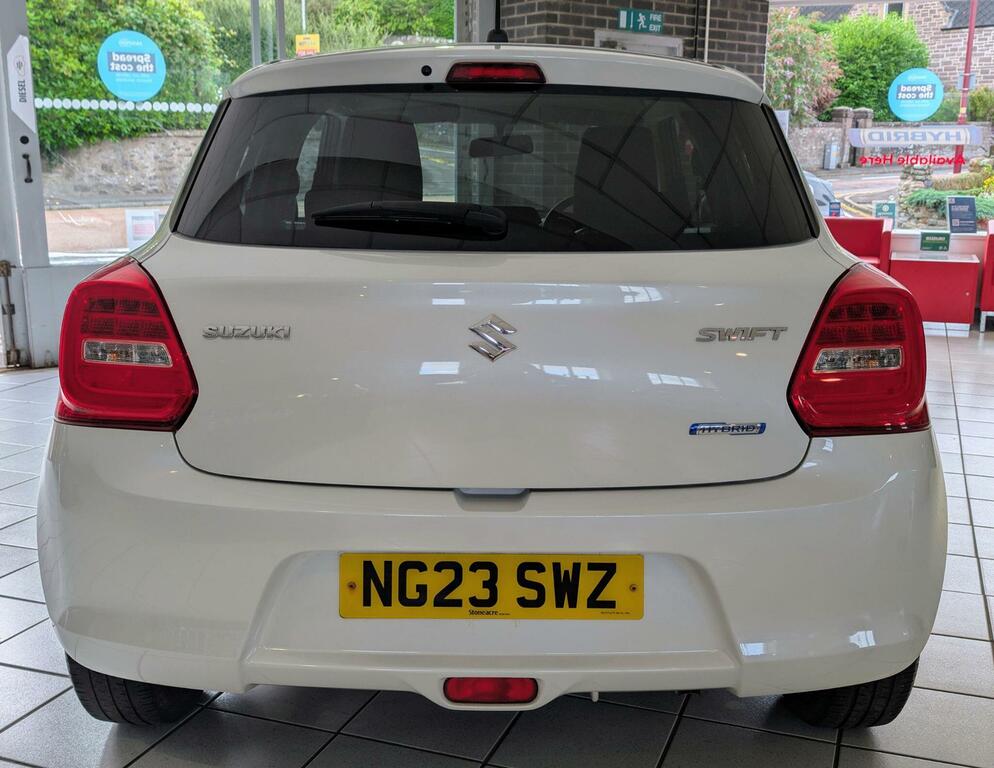 Suzuki Swift Sz-l White #6