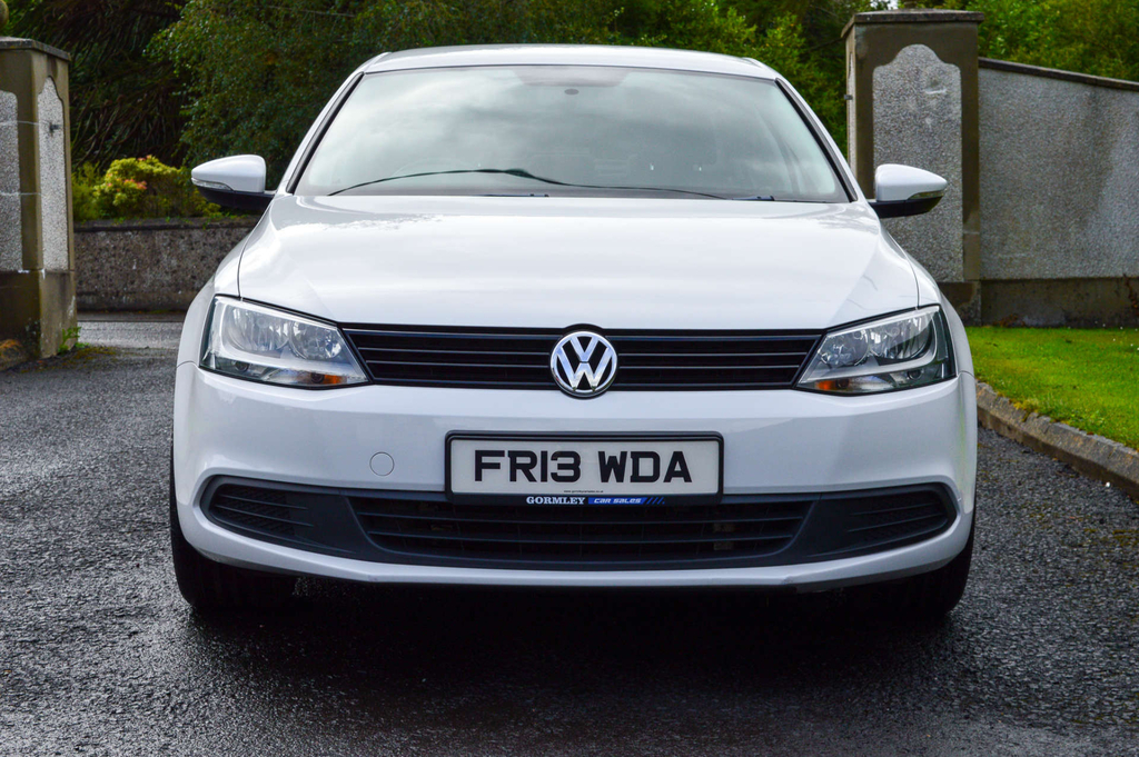 Volkswagen Jetta Bluemotion Tech S Saloon Euro 5 Ss  #3
