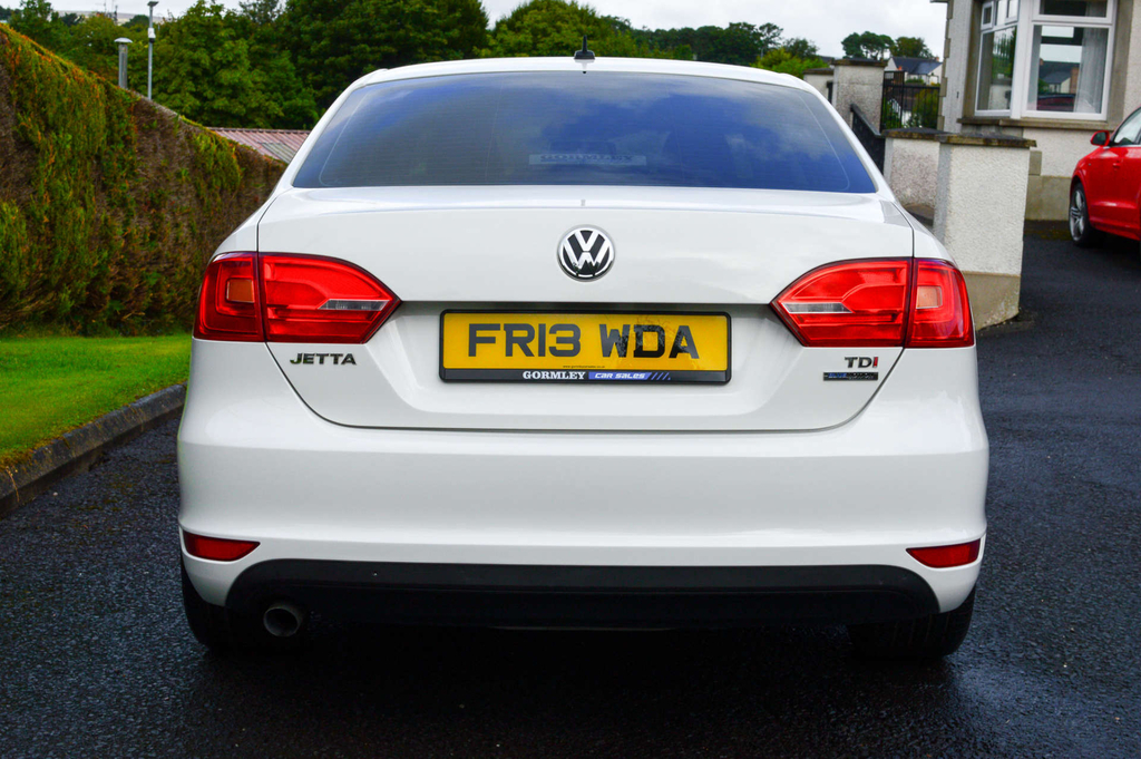 Volkswagen Jetta Bluemotion Tech S Saloon Euro 5 Ss  #6