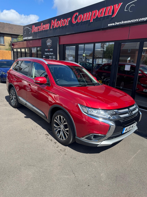 Mitsubishi Outlander 2.2 Di-d 4 4Wd Euro 6 Ss