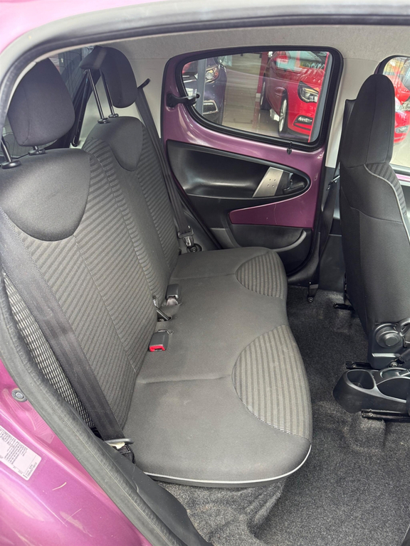 Peugeot 107 Allure Silver #8