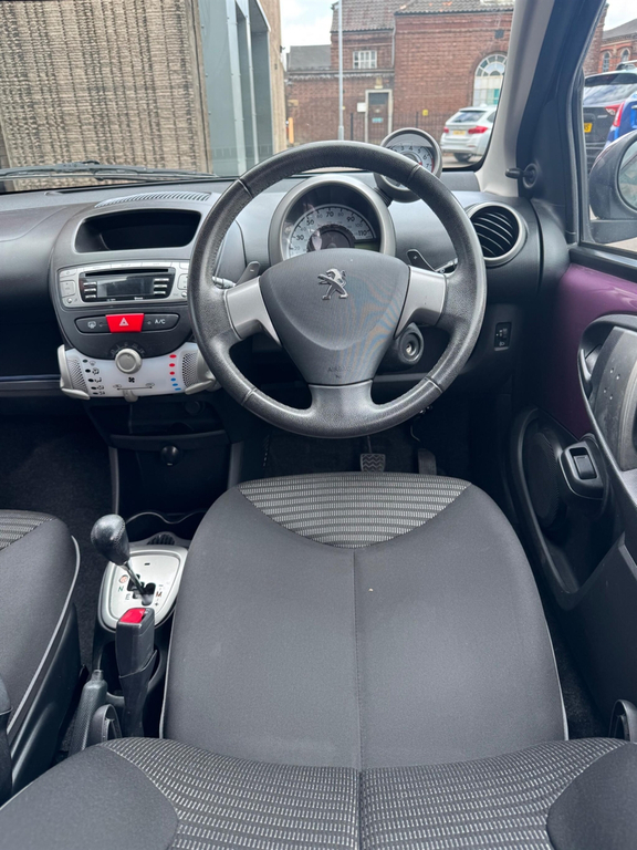 Peugeot 107 Allure Silver #11