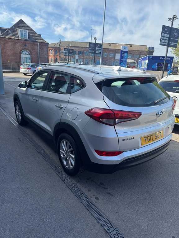 Hyundai Tucson 1.7 Crdi Blue Drive Se Nav Euro 6 Ss  #4