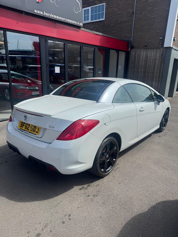 Peugeot 308 CC 2.0 Cc Hdi Allure Tiptronic Euro 5 #2