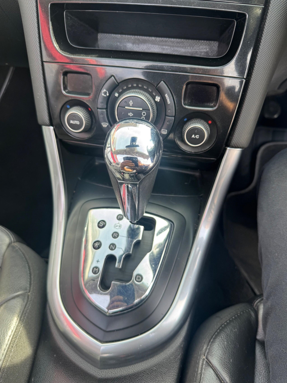 Peugeot 308 CC 1.6 308 Roland White #21