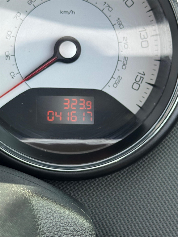 Peugeot 308 CC 1.6 308 Roland White #25