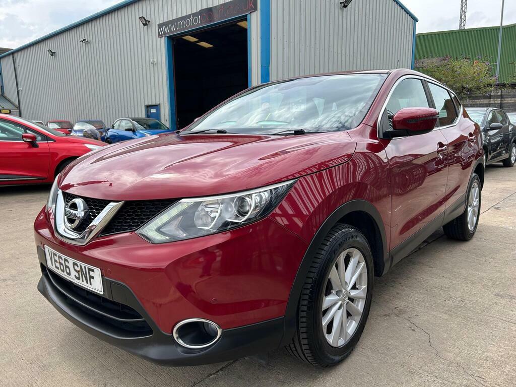 Nissan Qashqai 1.5 Dci Acenta 2Wd Euro 6 S S VE66SNF Red #4