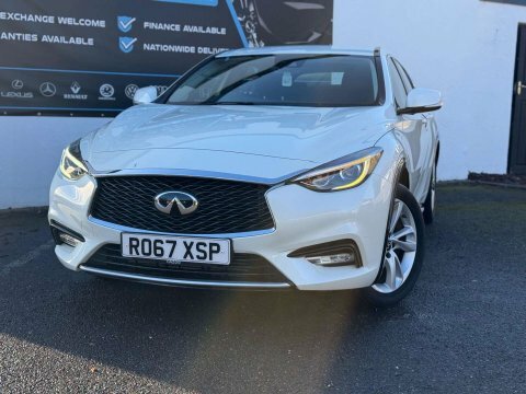 Infiniti Q30 1.5D Business Executive White #6