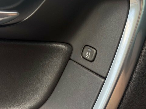 Volvo S60 D3 136 Se Lux Blue #63