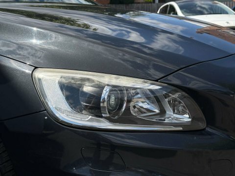 Volvo S60 D3 136 Se Lux Blue #16