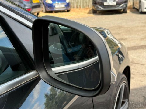 Volvo S60 D3 136 Se Lux Blue #24