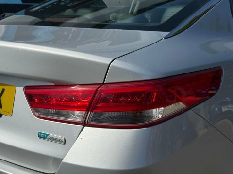 Kia Optima 1.7 Crdi 4 Saloon Dct Euro 6 Ss 139 White #31