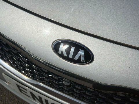 Kia Optima 1.7 Crdi 4 Saloon Dct Euro 6 Ss 139 White #18