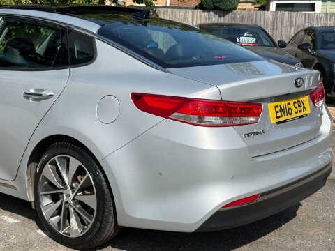 Kia Optima 1.7 Crdi 4 Saloon Dct Euro 6 Ss 139 White #28