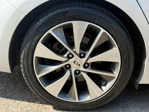 Kia Optima 1.7 Crdi 4 Saloon Dct Euro 6 Ss 139 White #41