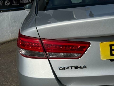 Kia Optima 1.7 Crdi 4 Saloon Dct Euro 6 Ss 139 White #33