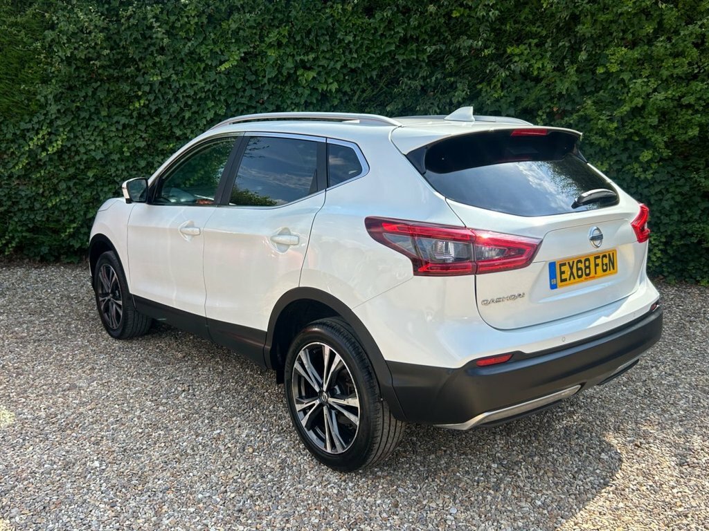Nissan Qashqai 1.5 Dci N-connecta Suv Euro 6 S EX68FGN White #5