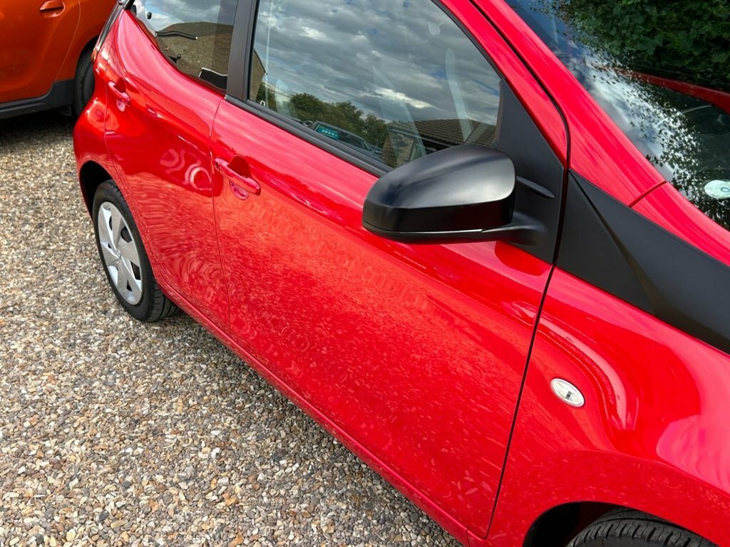 Toyota Aygo Hatchback Special Editions 1.0 Blue #38