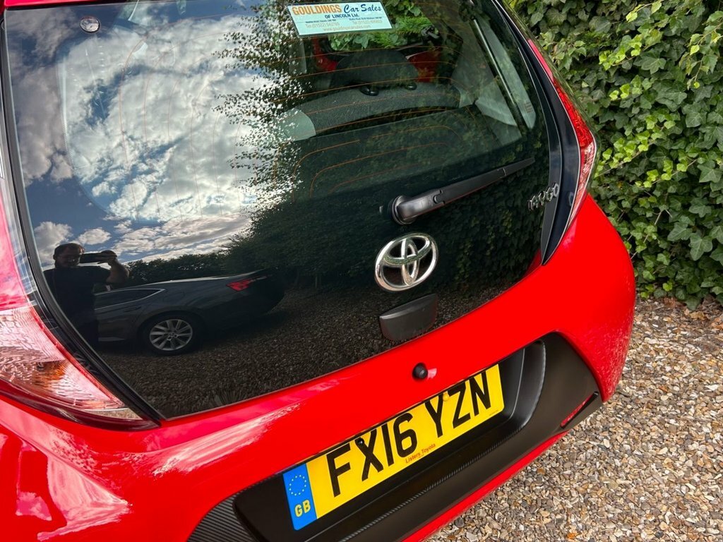 Toyota Aygo Hatchback Special Editions 1.0 Blue #33
