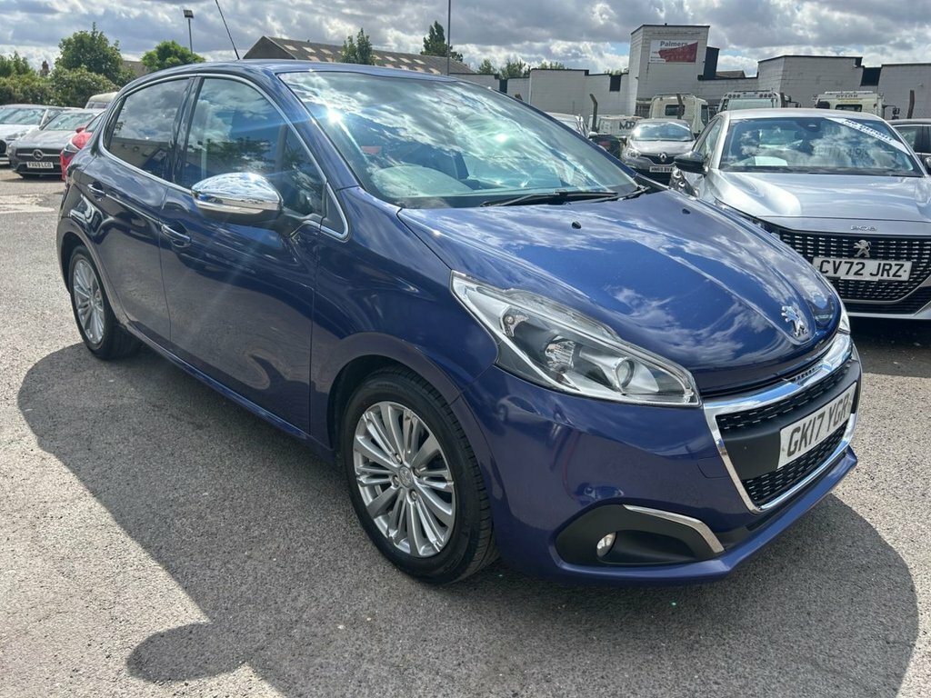 Peugeot 208 1.2 Puretech Allure Hatchback Eu Blue