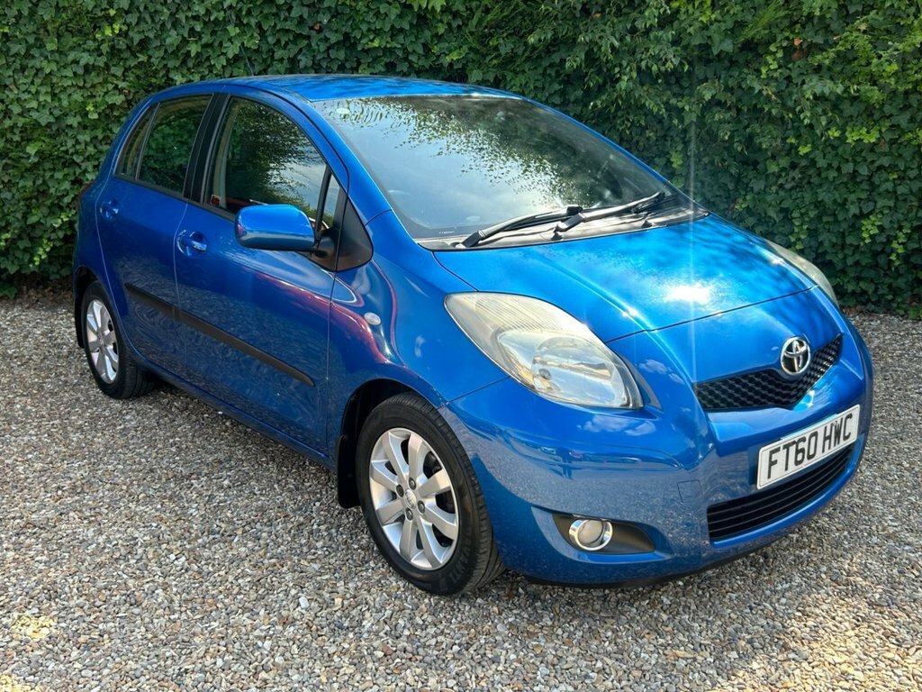 Toyota Yaris 1.33 Dual Vvt-i T Spirit Hatchback Manu Blue