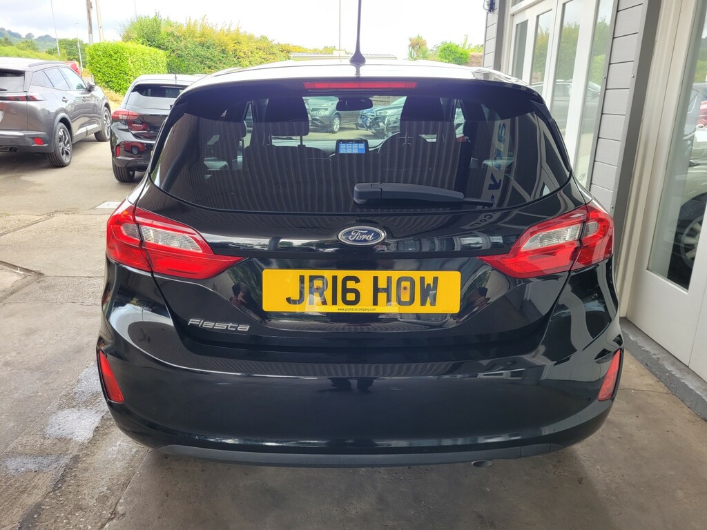 Ford Fiesta 1.1 Ti-vct Trend Black #3