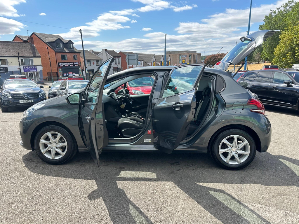 Peugeot 208 1.2 Puretech Ss Gt Red #36
