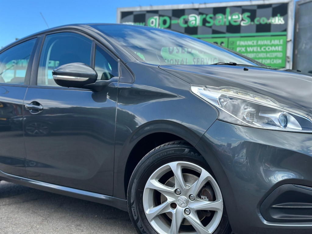 Peugeot 208 1.2 Puretech Ss Gt Red #44