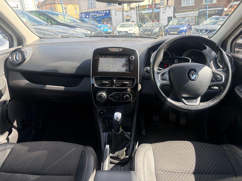 Renault Clio 1.2 16V Play Hatchback Euro 6 7 White #14