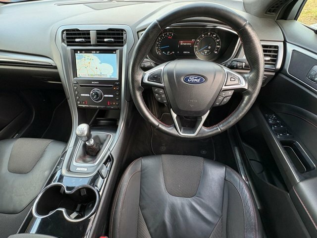 Ford Mondeo 2.0 Tdci St-line Edition Hatchback Manu White #3