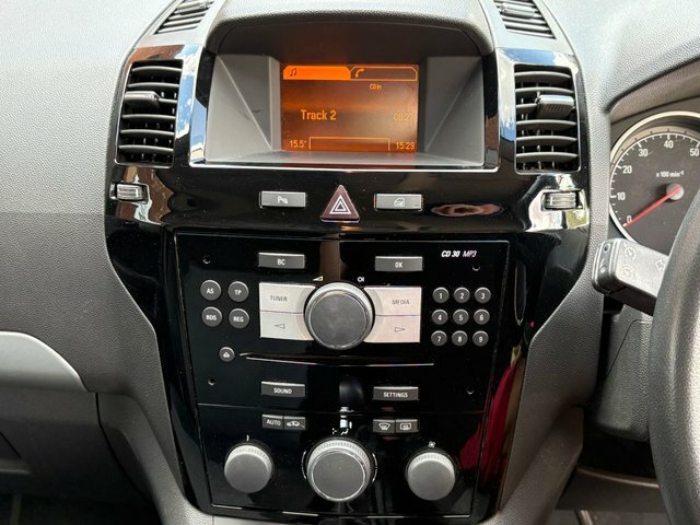 Vauxhall Zafira 1.6 16V Exclusiv Mpv Euro 5 115 Silver #6