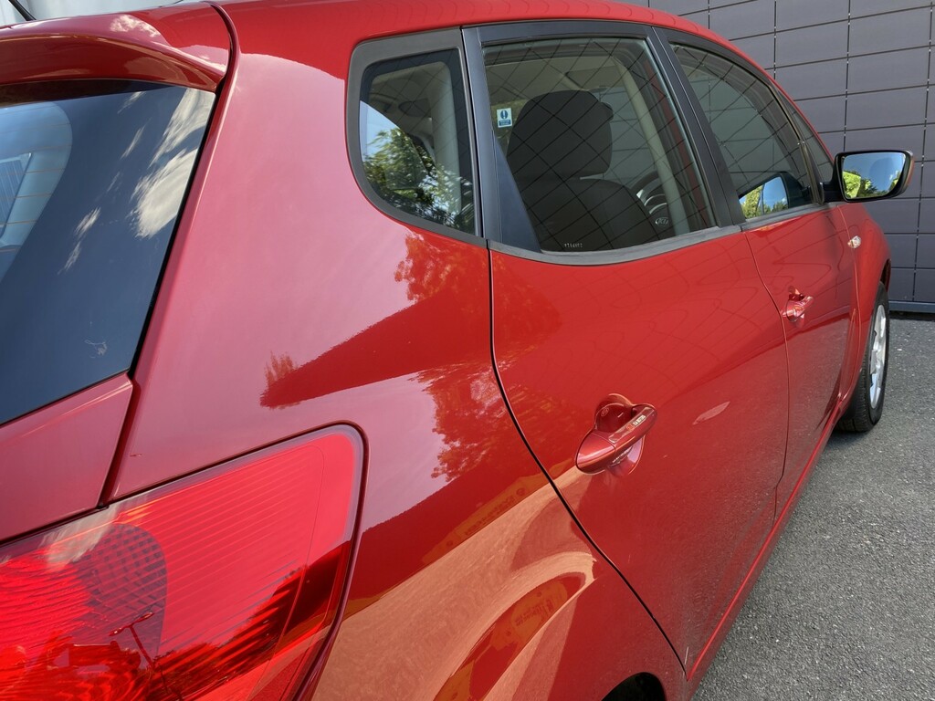 Kia Venga 1.4 Ecodynamics 1 Euro 5 Ss Red #13