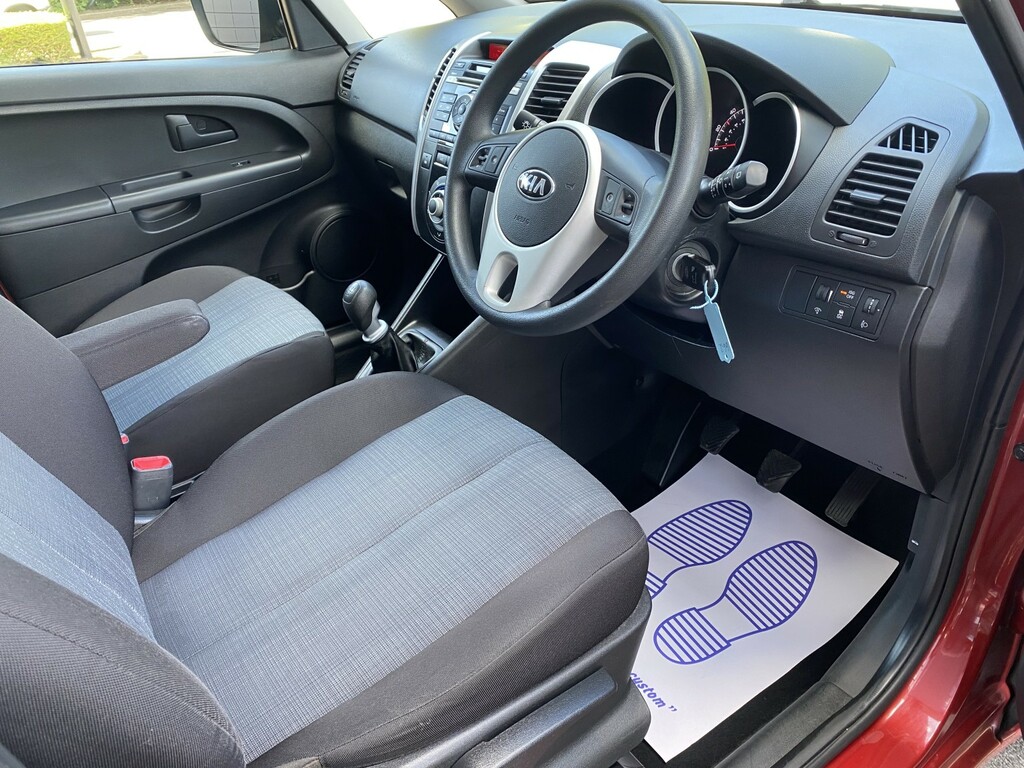 Kia Venga 1.4 Ecodynamics 1 Euro 5 Ss Red #24