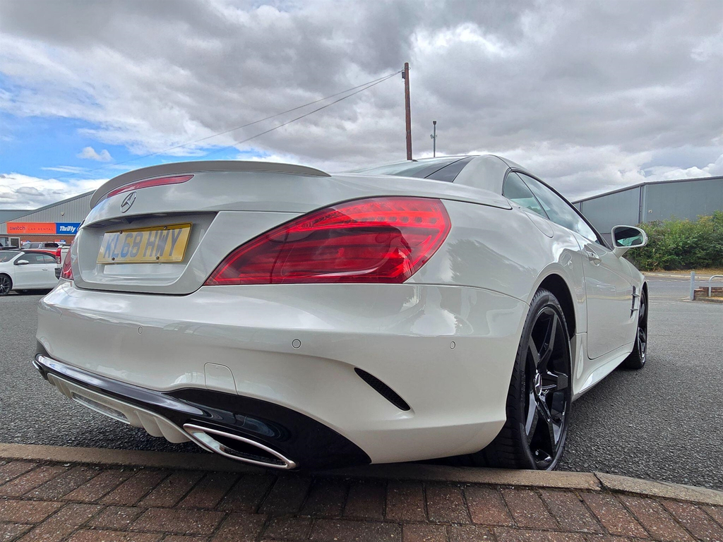 Mercedes-Benz SL Class Sl 400 Amg Line Black #17