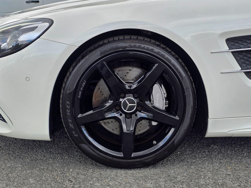 Mercedes-Benz SL Class Sl 400 Amg Line Black #34