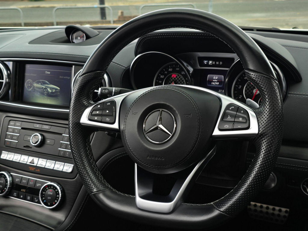 Mercedes-Benz SL Class Sl 400 Amg Line Black #60