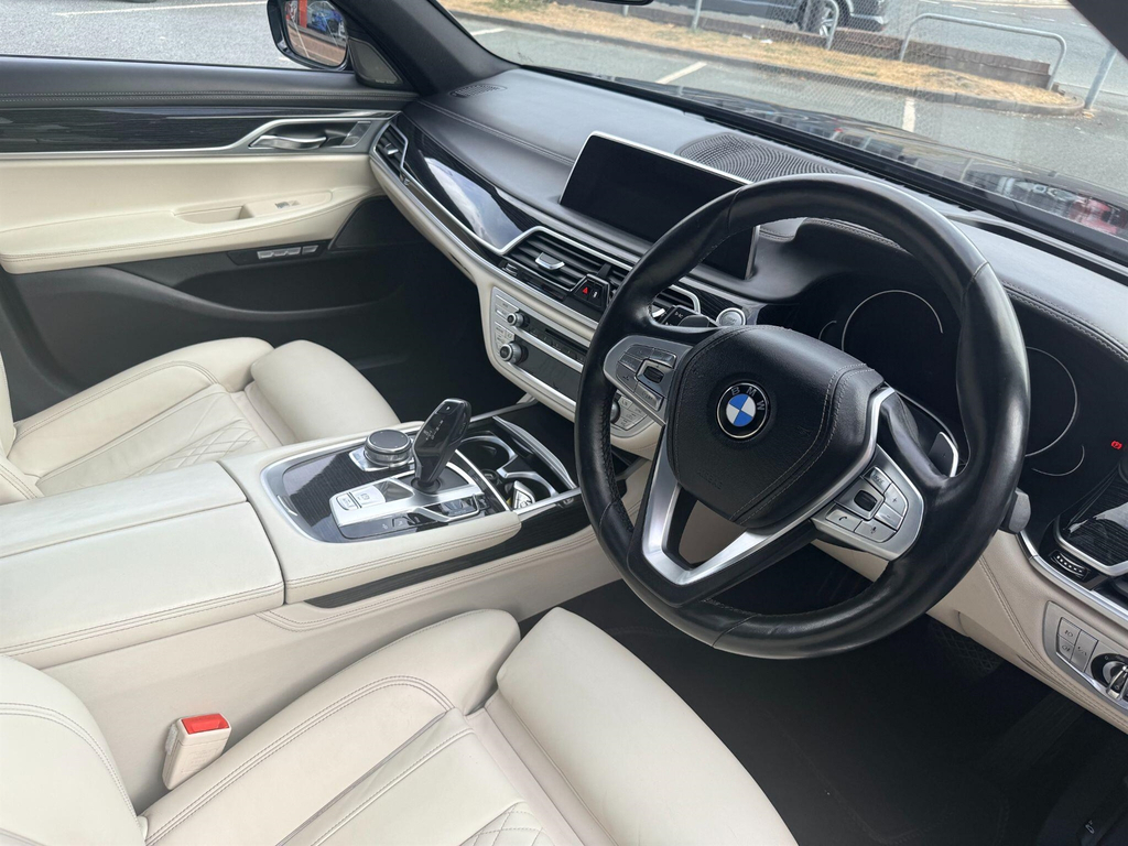 BMW 7 Series 4.4 750I V8 M Sport Saloon Euro 6 Black #16