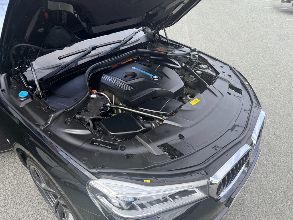 BMW 7 Series 4.4 750I V8 M Sport Saloon Euro 6 Black #30