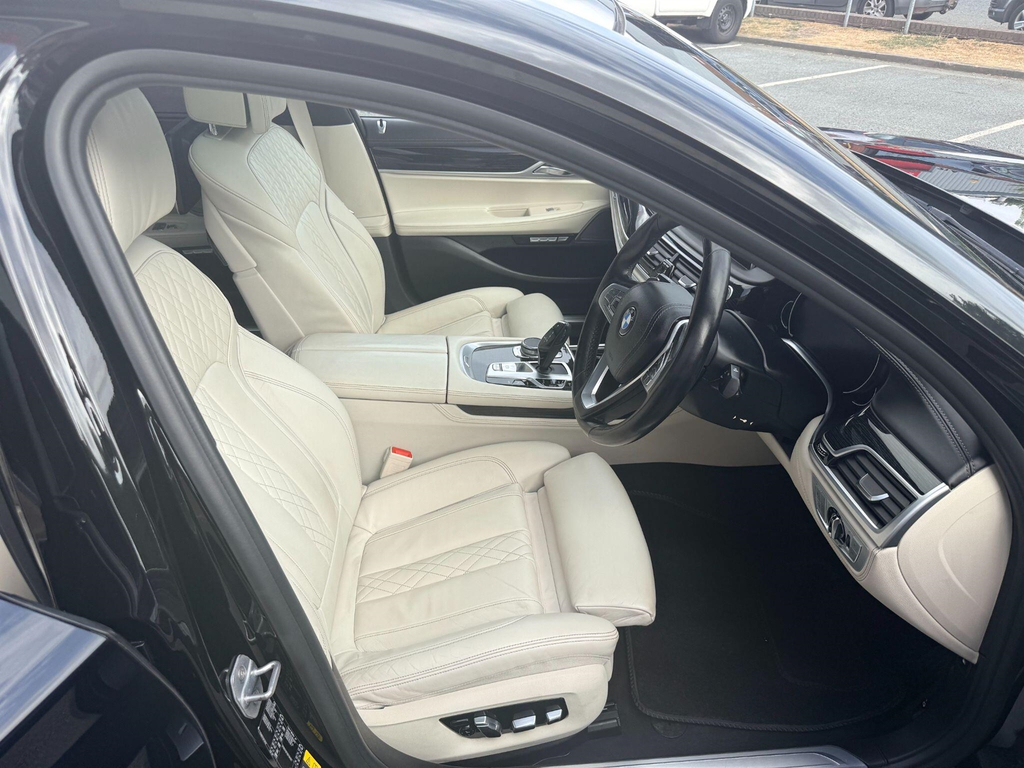 BMW 7 Series 4.4 750I V8 M Sport Saloon Euro 6 Black #19