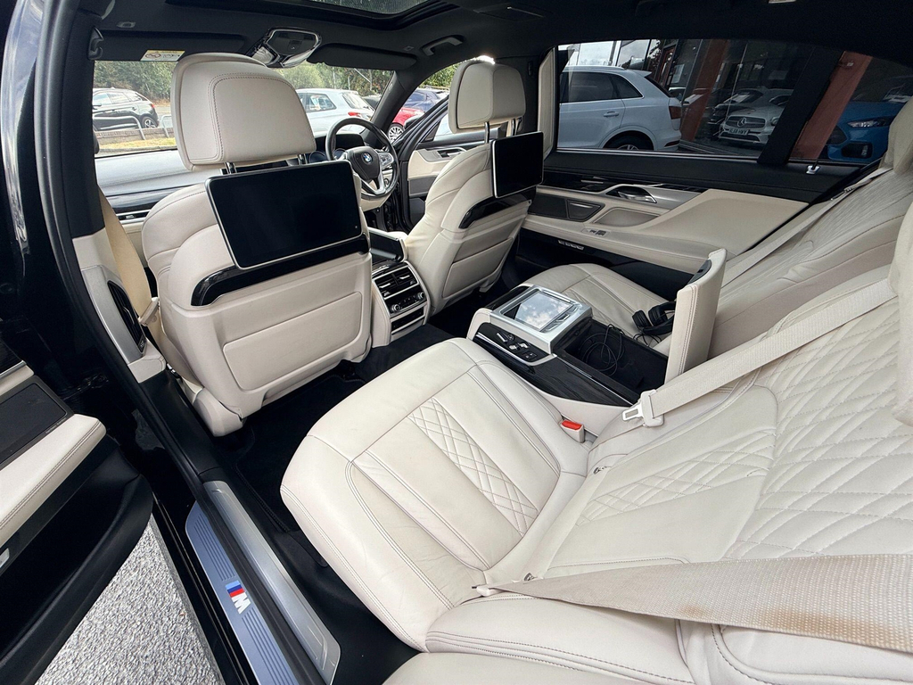 BMW 7 Series 4.4 750I V8 M Sport Saloon Euro 6 Black #49