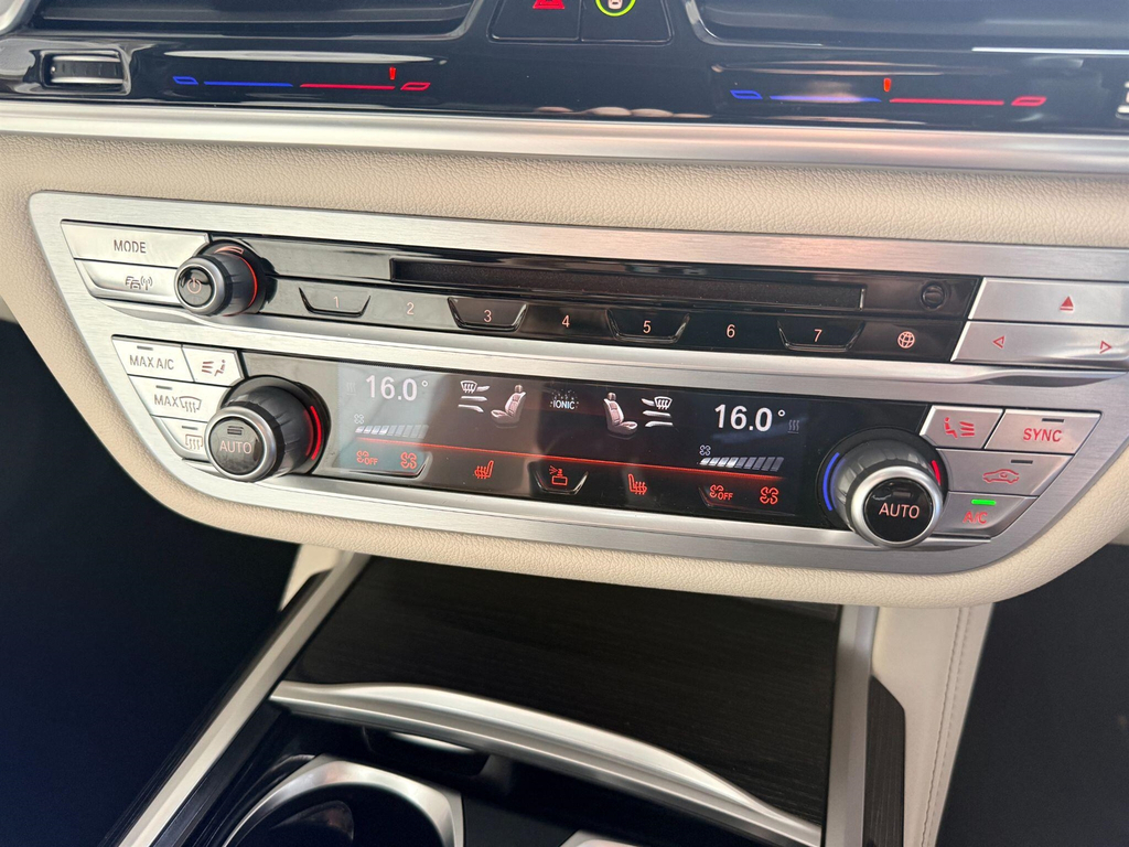 BMW 7 Series 4.4 750I V8 M Sport Saloon Euro 6 Black #41
