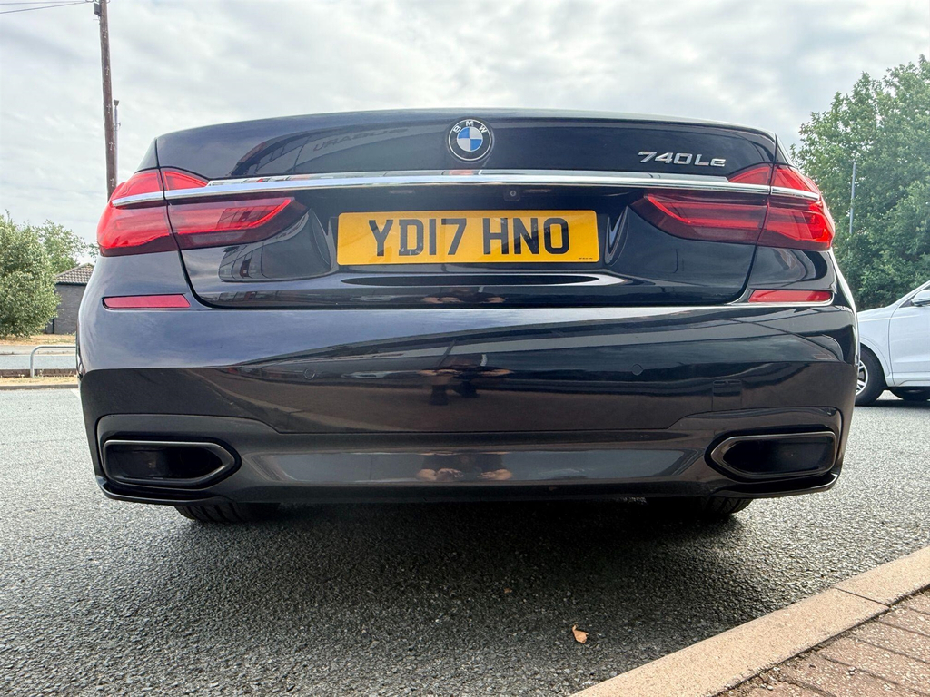 BMW 7 Series 4.4 750I V8 M Sport Saloon Euro 6 Black #13