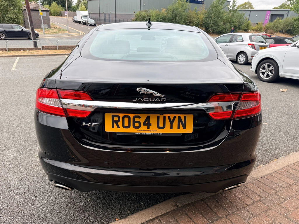 Jaguar XF 2.2Td Luxury Sportbrake Estate  #16