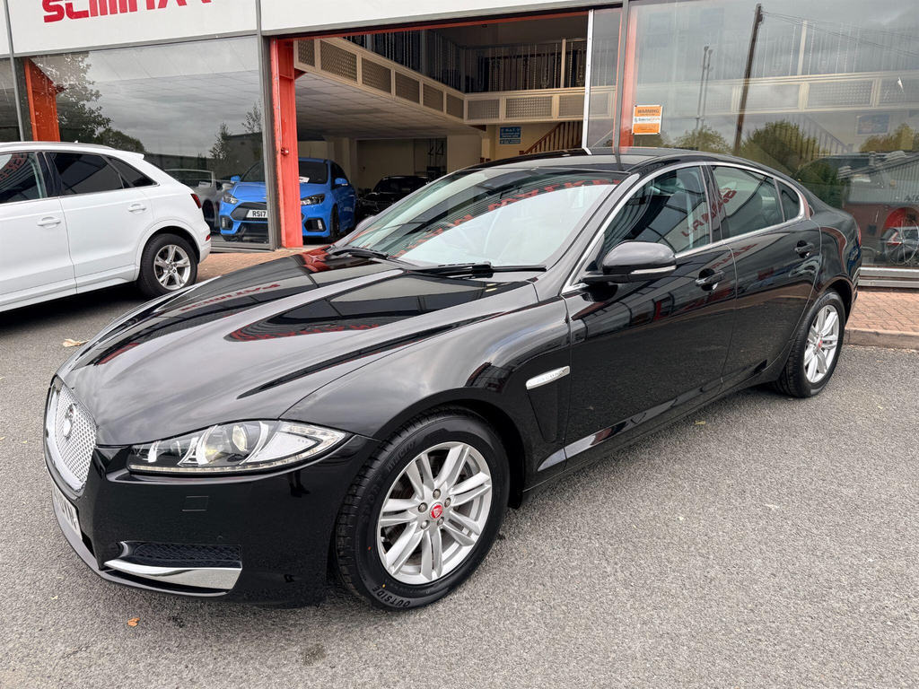 Jaguar XF 2.2Td Luxury Sportbrake Estate  #13
